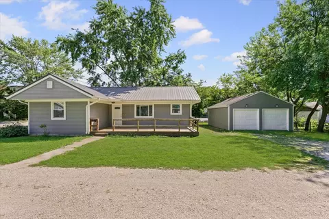 305 W John St, Champaign, IL 61820