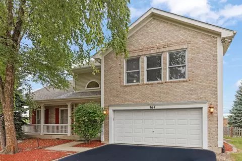 764 Springbrook Ln, Bolingbrook, IL 60490