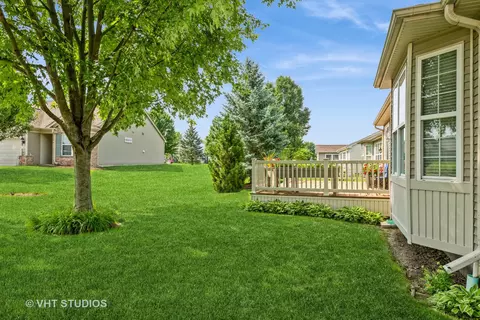 2451 Rolling Ridge Ln, Elgin, IL 60124 photo 27