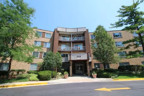 245 S Park Ln #122, Palatine, IL 60074