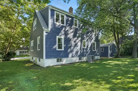 129 Dorsetshire Dr, Steger, IL 60475 photo 7