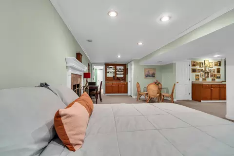 251 Cimarron Rd, Lombard, IL 60148 photo 28