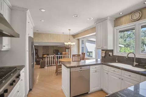 Kitchen - 560 N Forest Dr, Addison, IL 60101 photo 6 of 6
