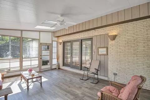 Exterior - 560 N Forest Dr, Addison, IL 60101 photo 9 of 19