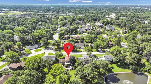 View/Area - 560 N Forest Dr, Addison, IL 60101 photo 6 of 6