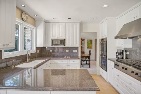 Kitchen - 560 N Forest Dr, Addison, IL 60101 photo 2 of 6
