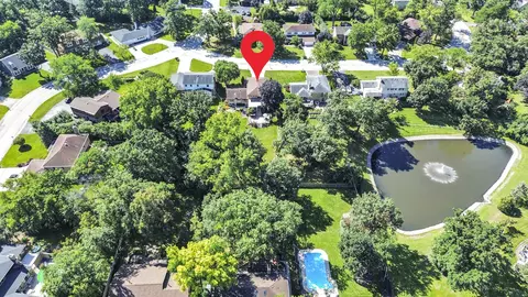 View/Area - 560 N Forest Dr, Addison, IL 60101 photo 5 of 6