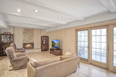 Other - 560 N Forest Dr, Addison, IL 60101 photo 1 of 6