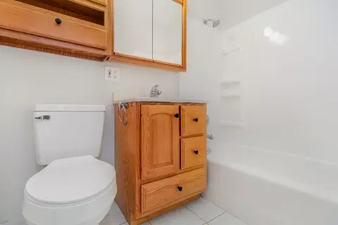 472 Lance Dr, Des Plaines, IL 60016 photo 25