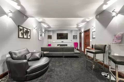 Living - 7534 W Pennington Ln, Monee, IL 60449 photo 4 of 4