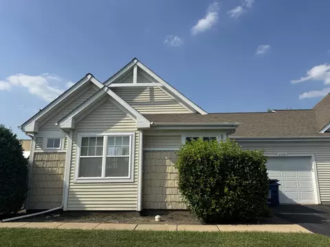 2558 Grant Park Ct #2558, Crest Hill, IL 60403