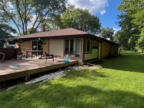 219 James Rd, Spring Grove, IL 60081 photo 5