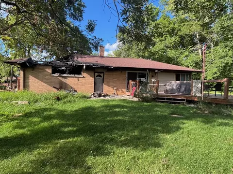219 James Rd, Spring Grove, IL 60081 photo 3