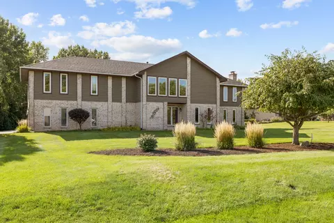 17 N560 Hidden Hills Trl, Dundee, IL 60118