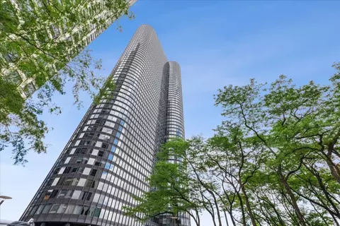 155 N Harbor Dr #614, Chicago, IL 60601