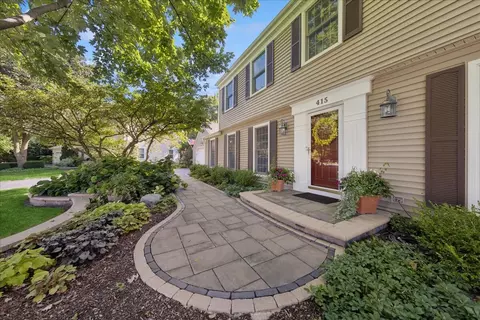 415 Hamilton Dr, Wheaton, IL 60189 photo 3
