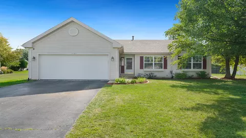 7129 Polo Pl, Loves Park, IL 61111
