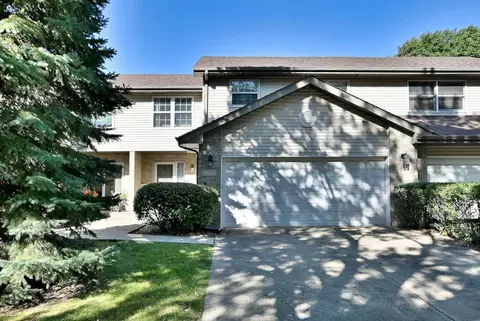 1036 Claremont Dr, Downers Grove, IL 60516
