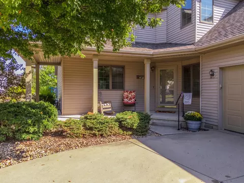 Exterior - 1502 A Tamarack Cc Trl, Normal, IL 61761 photo 4 of 16