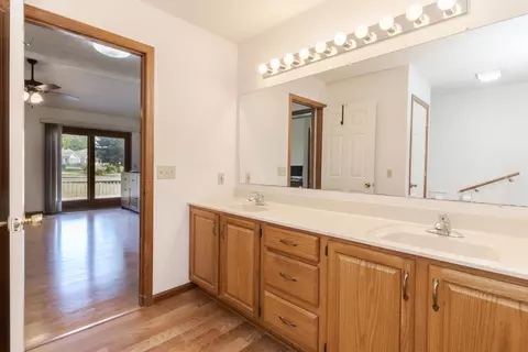 Entry Way - 1502 A Tamarack Cc Trl, Normal, IL 61761 photo 5 of 6
