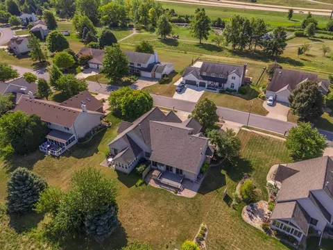 View/Area - 1502 A Tamarack Cc Trl, Normal, IL 61761 photo 2 of 12