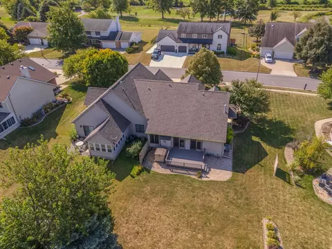 View/Area - 1502 A Tamarack Cc Trl, Normal, IL 61761 photo 1 of 12