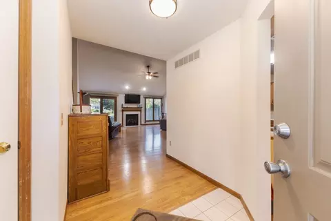 Entry Way - 1502 A Tamarack Cc Trl, Normal, IL 61761 photo 2 of 6