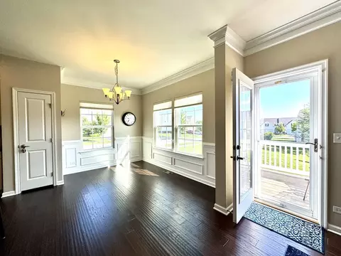 12903 Cypress Ln, Plainfield, IL 60585 photo 5