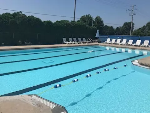 Exterior - 1801 Chestnut Hill Rd, Plainfield, IL 60586 photo 6 of 6
