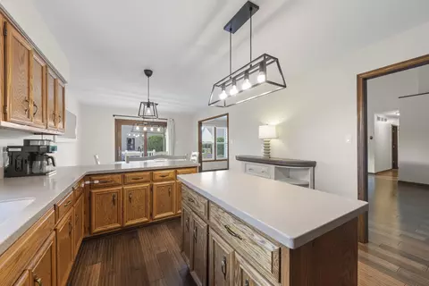 Kitchen - 1801 Chestnut Hill Rd, Plainfield, IL 60586 photo 3 of 3