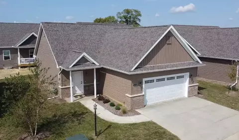 1150 Vision Cir, Mahomet, IL 61853