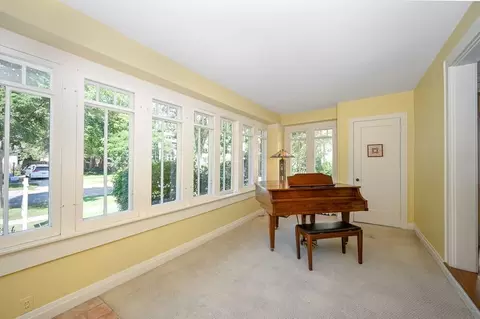 Exterior - 727 Clinton Pl, River Forest, IL 60305 photo 4 of 7