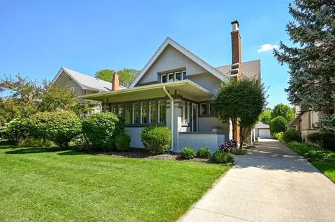 Exterior - 727 Clinton Pl, River Forest, IL 60305 photo 2 of 7