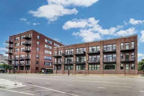 2323 W Pershing Rd #124, Chicago, IL 60609