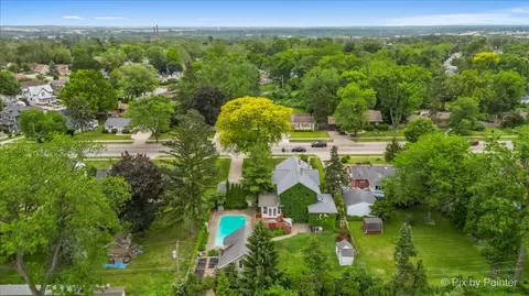 View/Area - 956 South St, Elgin, IL 60123 photo 3 of 7