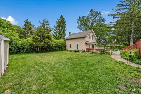 Exterior - 956 South St, Elgin, IL 60123 photo 13 of 15
