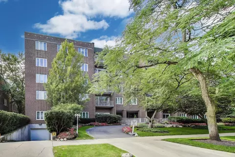 1500 Oak Ave #4B, Evanston, IL 60201