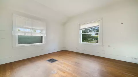 Bedroom - 917 Haskell Ave, Rockford, IL 61103 photo 1 of 10