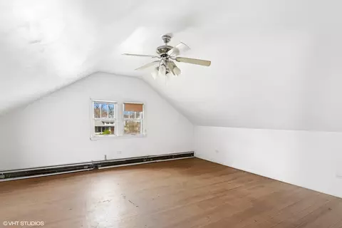 Bedroom - 246 E North Ave, Elmhurst, IL 60126 photo 3 of 3