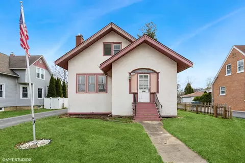 Exterior - 246 E North Ave, Elmhurst, IL 60126 photo 2 of 6