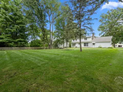 186 Westgate Dr, Elgin, IL 60123 photo 14