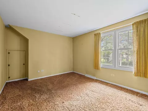 186 Westgate Dr, Elgin, IL 60123 photo 8