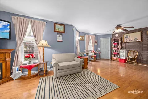 Other - 417 Marion Ave, Aurora, IL 60505 photo 2 of 8