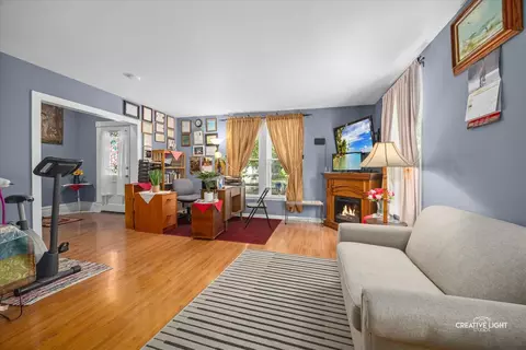 Living - 417 Marion Ave, Aurora, IL 60505 photo 1 of 2