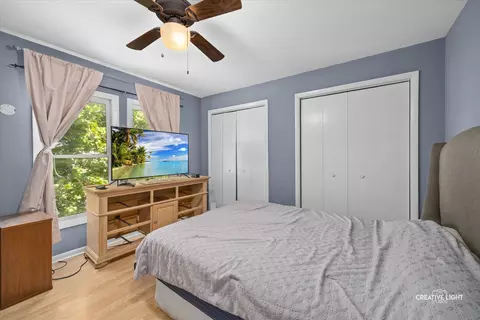 Bedroom - 417 Marion Ave, Aurora, IL 60505 photo 4 of 7