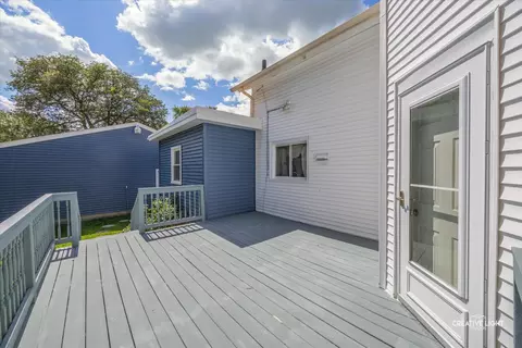 Exterior - 417 Marion Ave, Aurora, IL 60505 photo 3 of 5