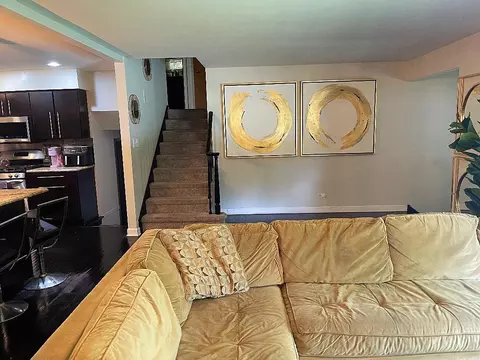 Living - Undisclosed, Glenwood, IL 60425 photo 1 of 3