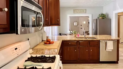 Kitchen - 1203 S Linden St, Normal, IL 61761 photo 5 of 9