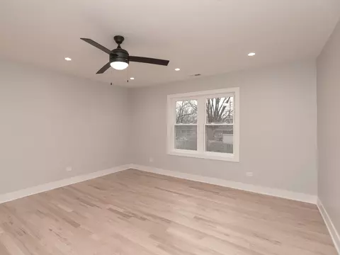 Bedroom - 6310 Hilly Way, Cary, IL 60013 photo 5 of 15