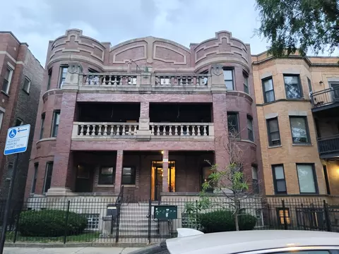 5741 S Michigan Ave #1N, Chicago, IL 60637